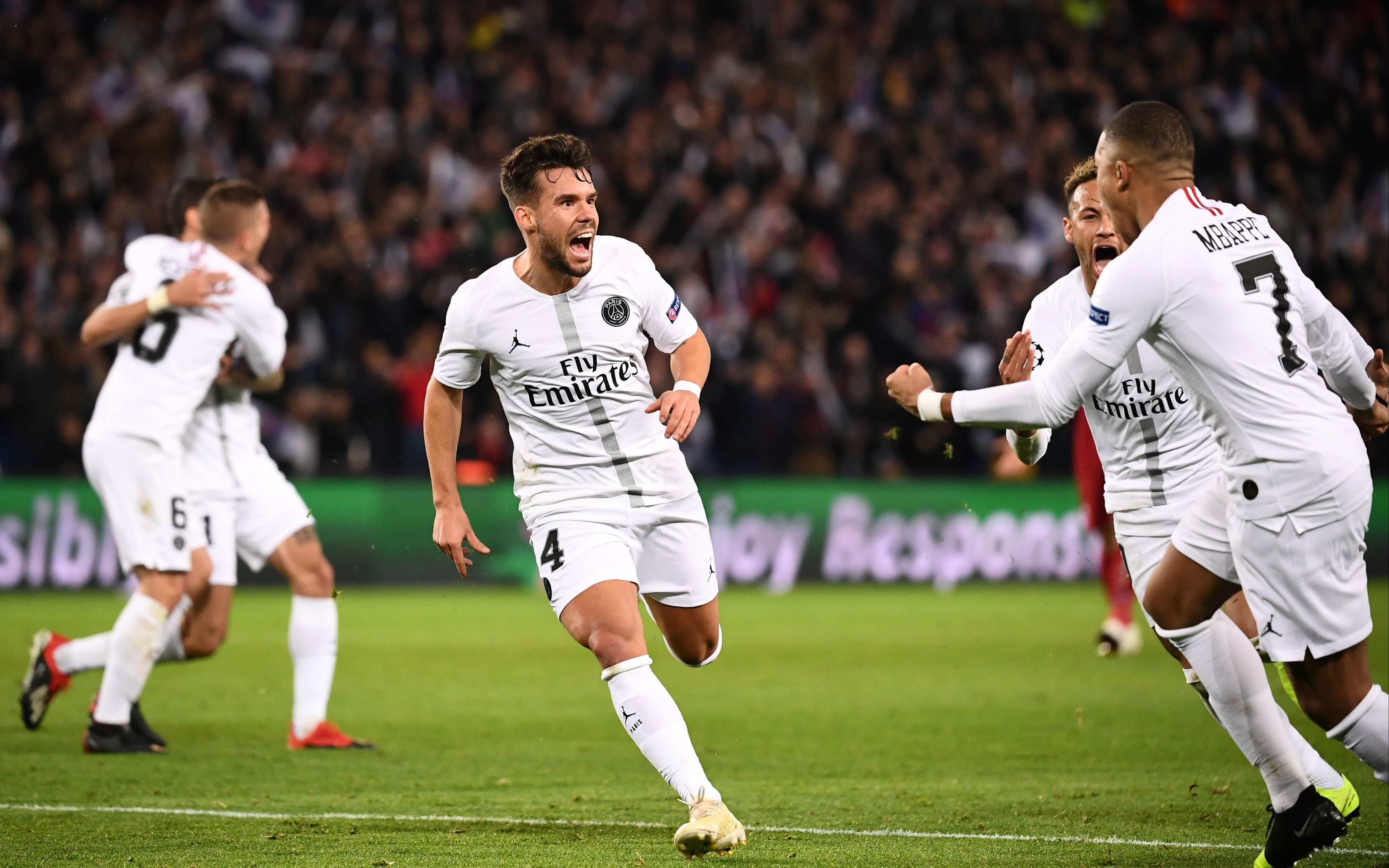 巴黎圣日耳曼再次夺冠,夺冠场面漫长的简单介绍 巴黎圣日耳曼再次夺冠,夺冠场面漫长的简单介绍