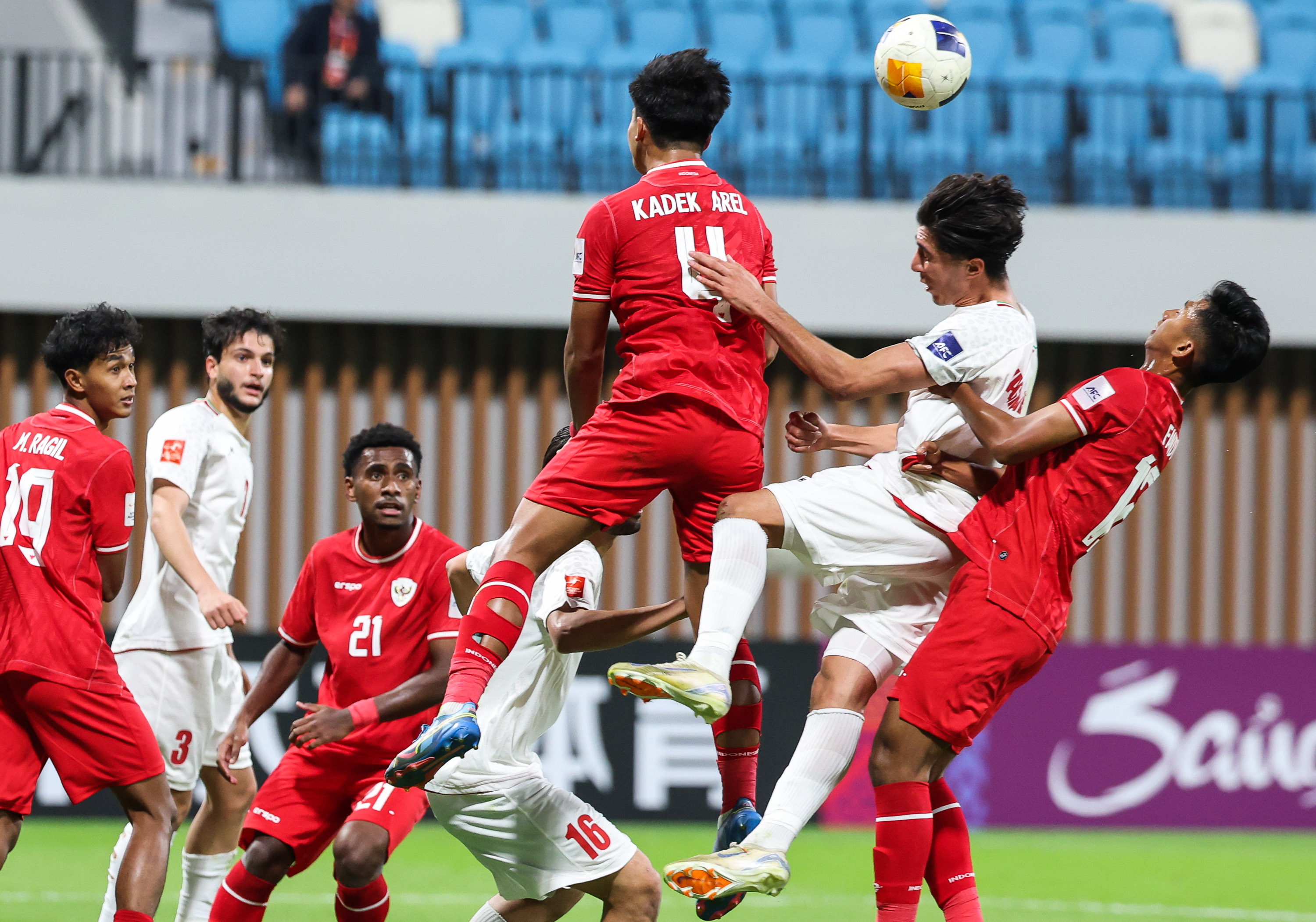 亚洲足球比赛为球员们提供了展示才华的舞台 亚洲足球比赛为球员们提供了展示才华的舞台