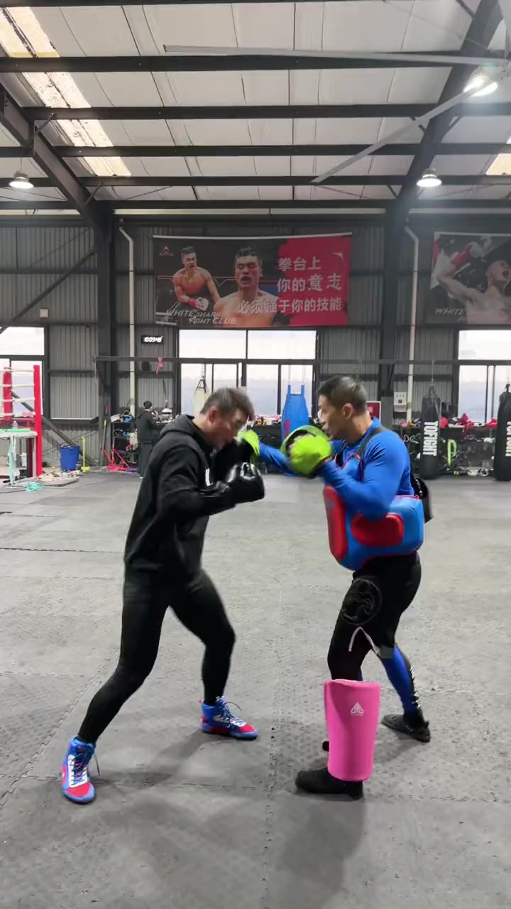 备战关键对决，球队积极备战迎接挑战的简单介绍