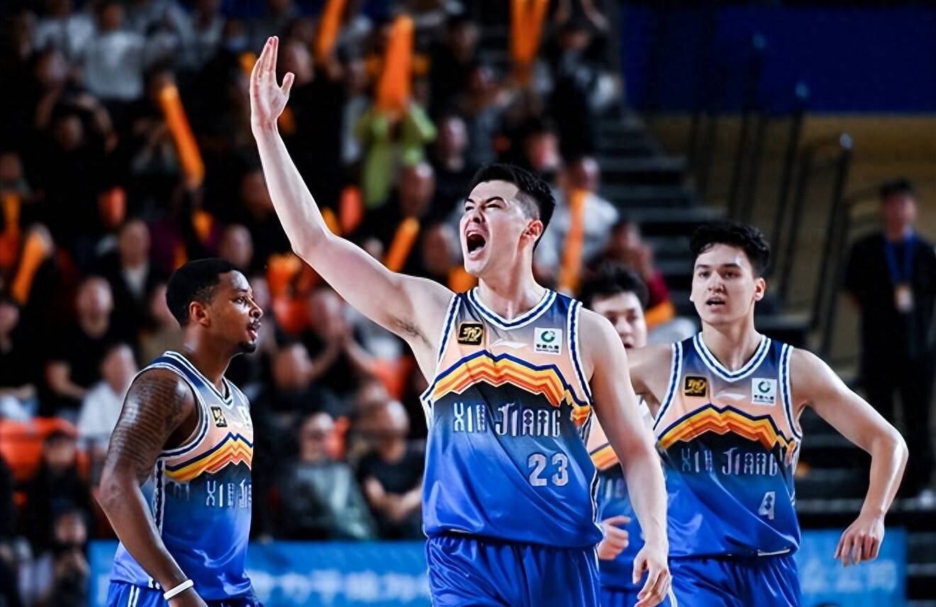 瓦朗谢纳主场不敌雷恩,遭遇联赛连败 瓦朗谢纳主场不敌雷恩,遭遇联赛连败