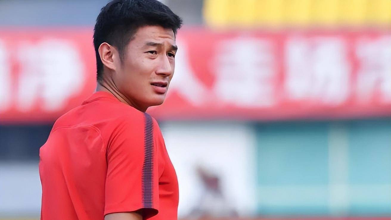 塔什干棉农不敌上海上港，止步强的简单介绍