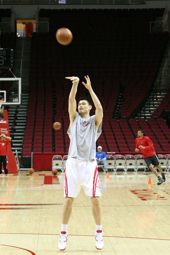 九游体育app-关于火箭新援频频出手披荆斩棘再战恒心的信息