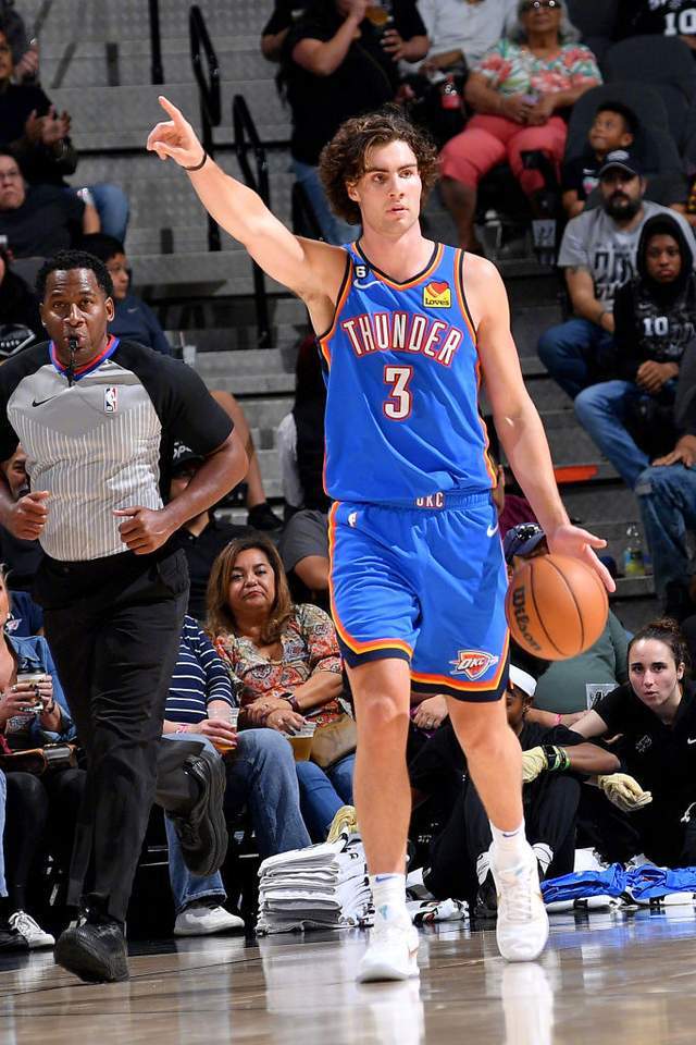 关于公牛交易消息频传,球队调整计划的信息 关于公牛交易消息频传,球队调整计划的信息