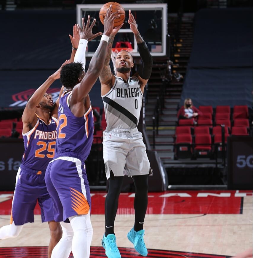 爵士逼平热火,展开激烈对决的简单介绍 爵士逼平热火,展开激烈对决的简单介绍