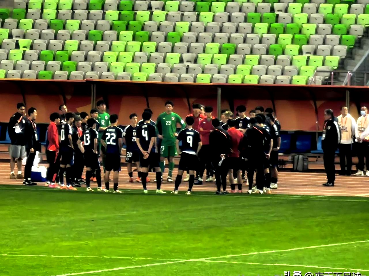 九游体育网页版入口-亚洲球员交流技艺，为球队注入强大活力