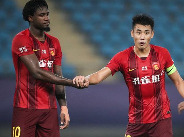 九游体育亚洲官网-天津泰达再战华夏幸福结束连败，稳住积分榜前列地位