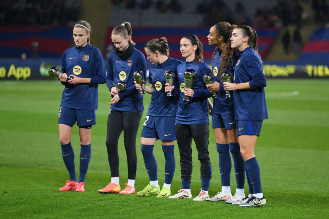 九游体育官方登录入口-欧洲锦标赛女足决赛现场气氛火爆