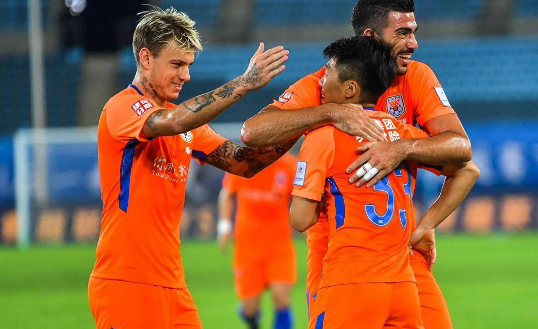 九游体育在线登录-鲁能足球队备战中超，教练组指导技术战术的简单介绍