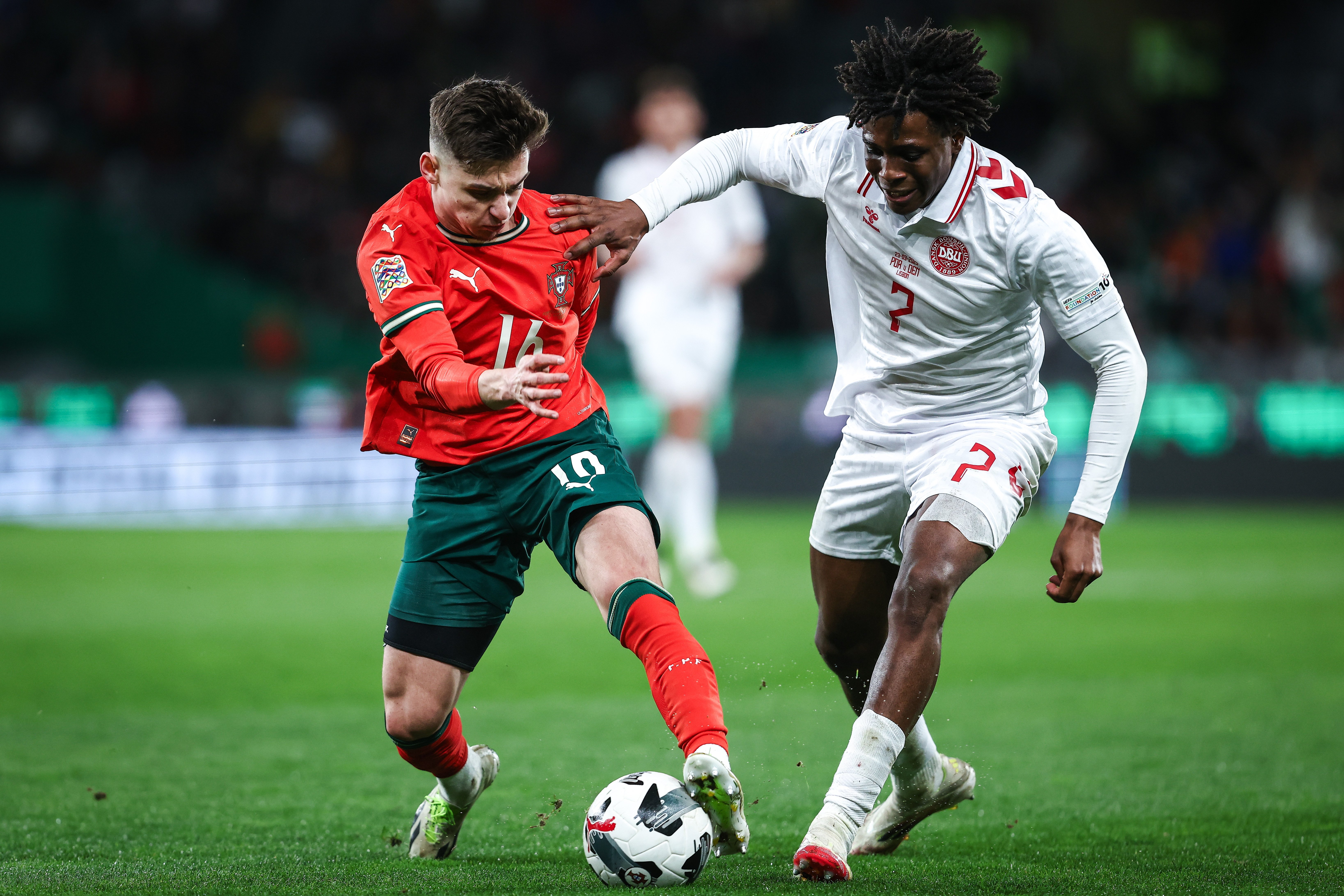 激烈足球对抗再现,欧洲国家联赛引领全球关注的简单介绍 激烈足球对抗再现,欧洲国家联赛引领全球关注的简单介绍