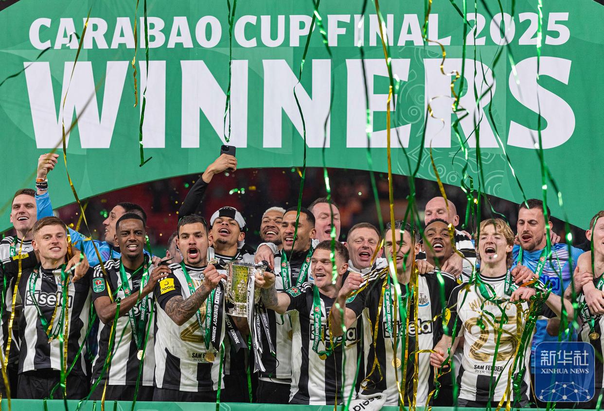 纽伦堡队员表现出色，助球队取胜